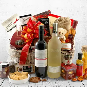 Browse all luxury hampers & gift baskets