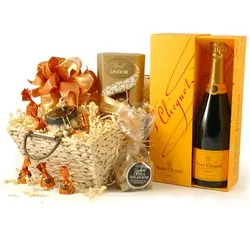 Veuve Clicquot Hamper